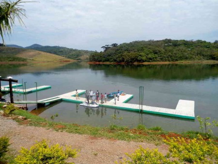 Pier da Marina Vale dos Manacas